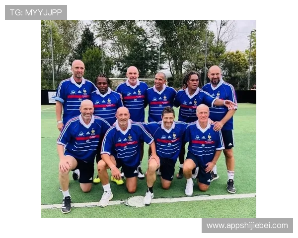 法国队在世界杯夺冠的年份及其背后的战术策略和关键球员表现解析